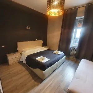 Sira House ** Milan